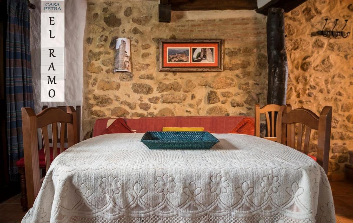דירות מירנדה דל קסטניאר Casa Petra מראה חיצוני תמונה